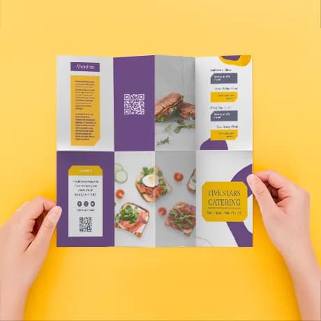 Folders met zigzag- en kruisvouw