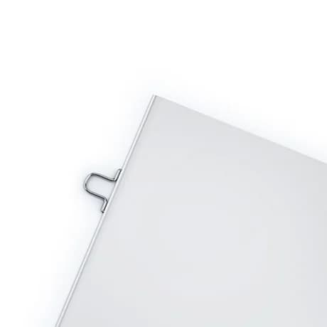 Geniete magazines met oognieten en exclusieve afwerking