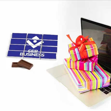 Chocolaatjes in cadeauverpakking