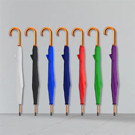 Parapluies avec poignée en bois