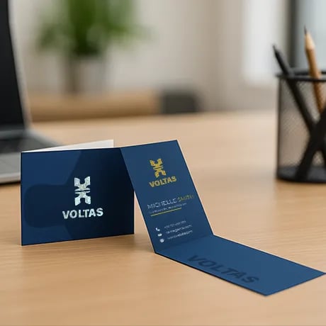 Gevouwen visitekaartjes met exclusieve veredeling