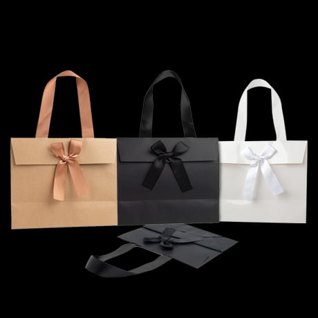 Cadeautasjes met satijnband